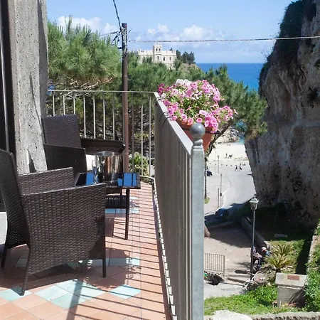 Le Grotte Tropea